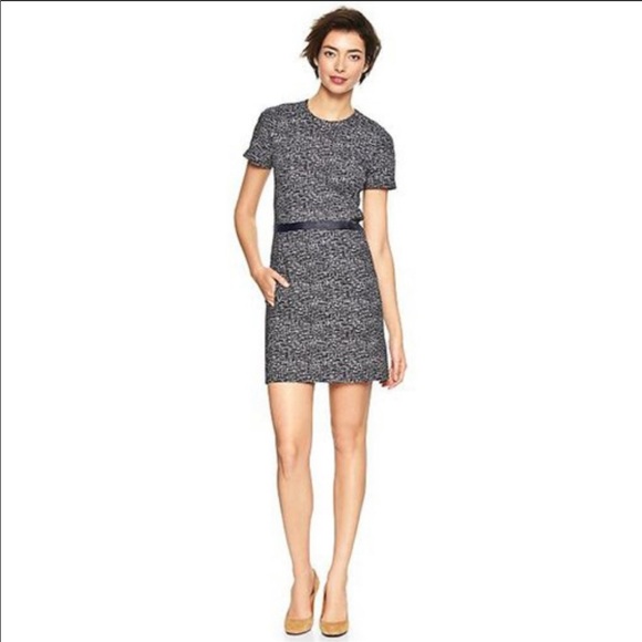 GAP Dresses & Skirts - Gap Navy Blue White Print Back Zip Pocket Dress